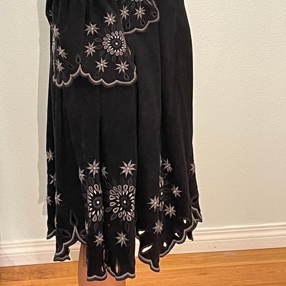 Black Coat Dress With Embroidered Trim - Picture 4 of 6